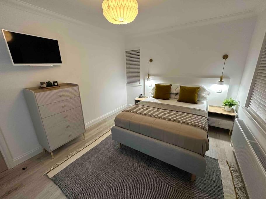 Premium Executive Apartment In Dunfermline Esterno foto