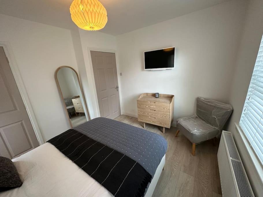 Premium Executive Apartment In Dunfermline Esterno foto