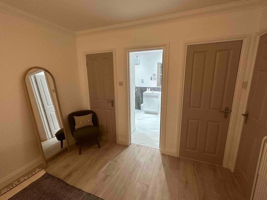 Premium Executive Apartment In Dunfermline Esterno foto